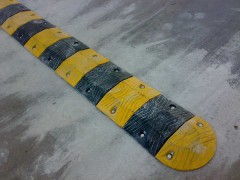 上海柯泉铸钢减速带厂家直批 专业守护道路安全，品质铸就交通防护